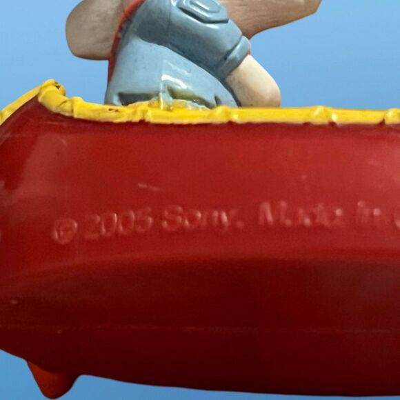 2005 Wendys Kids Meal STUART LITTLE CANOE BOAT PVC Figure B5 - Picture 4 of 6